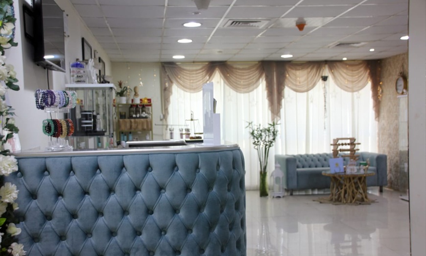 Image 5: Mani-Pedi, Blowdry & Russian Nail Extensions
