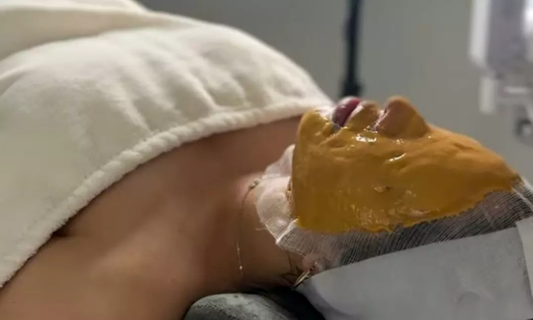 One, Two or Three Sessions of 75-Minute Glow and Go Facial  