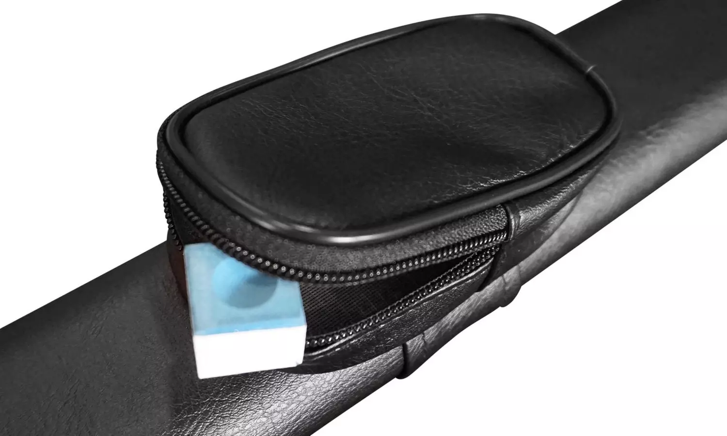 Accesorios y mobiliario de billar en varios colores y materiales