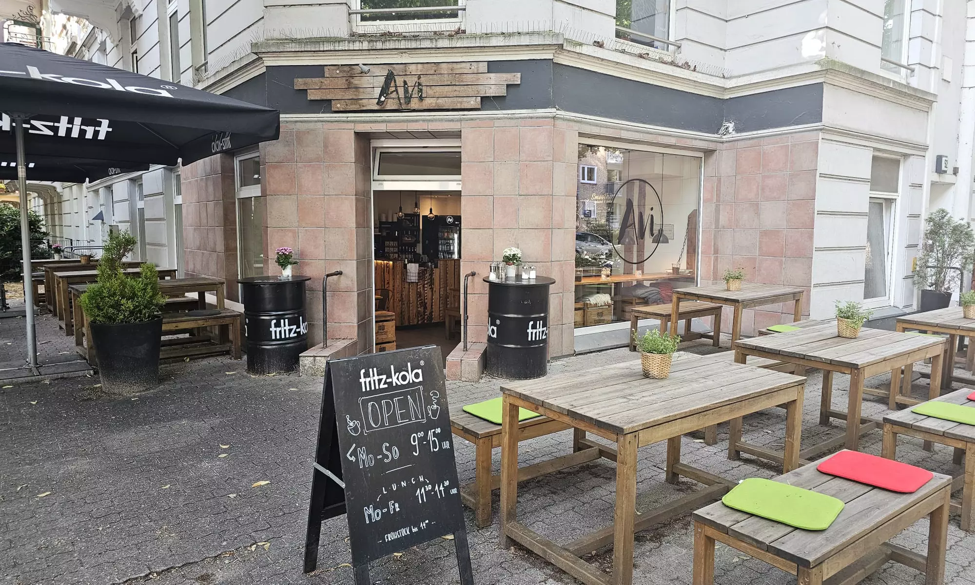 Süße Auszeit: Kuchen & Heißgetränk nach Wahl für 2, 4 oder 6 Personen