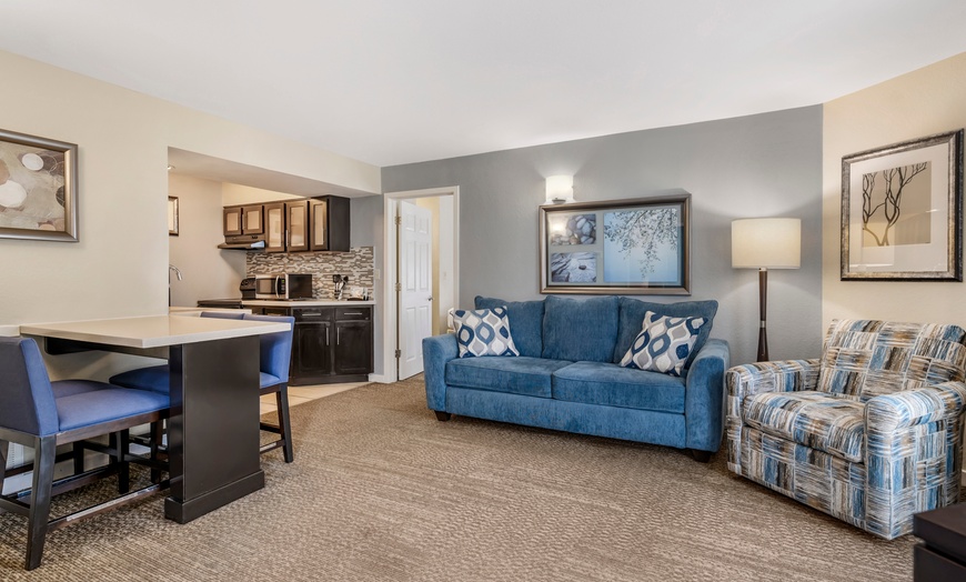 Image 8: Family-Friendly Hotel in Orlando near Walt Disney World®