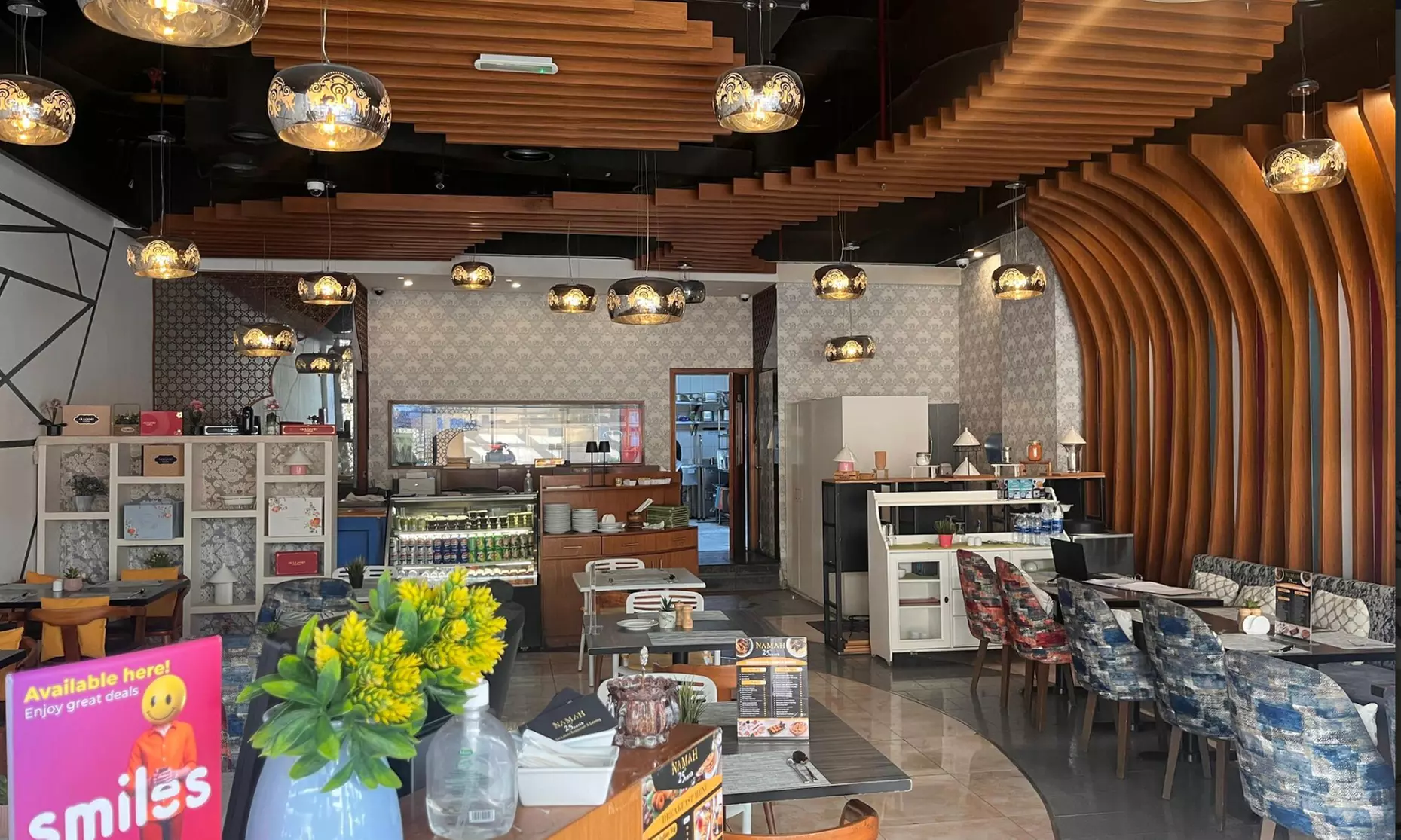 Authentic 4-Course Dining Experience Indian & Chinese Menus in Dubai