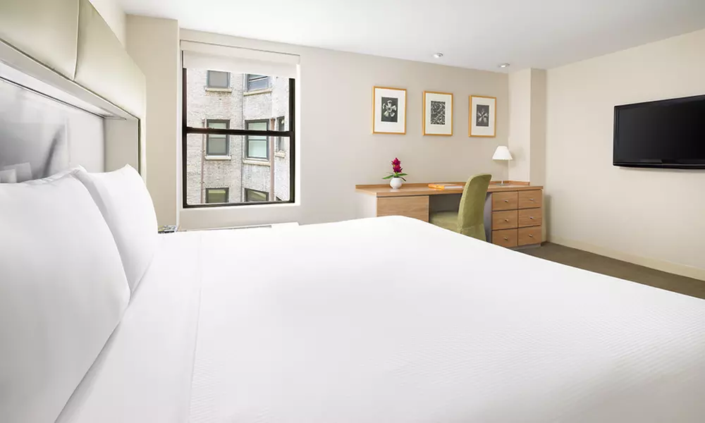 Prime Midtown Location with Stylish Rooms and Easy City Access