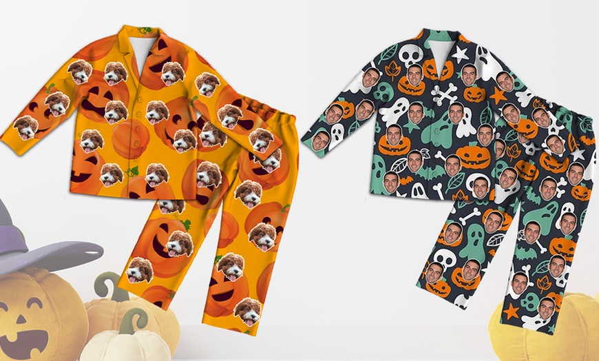 Image 4: Personalisierbarer Schlafanzug oder Pyjama im Halloween-Design