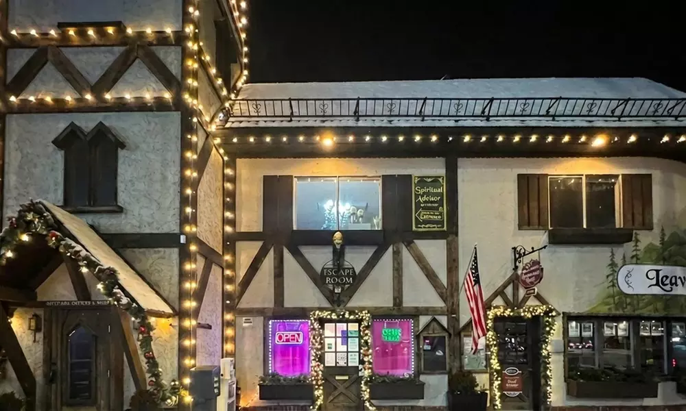 Challenge Your Mind: Private Escape Room Experiences at Escape Tactics