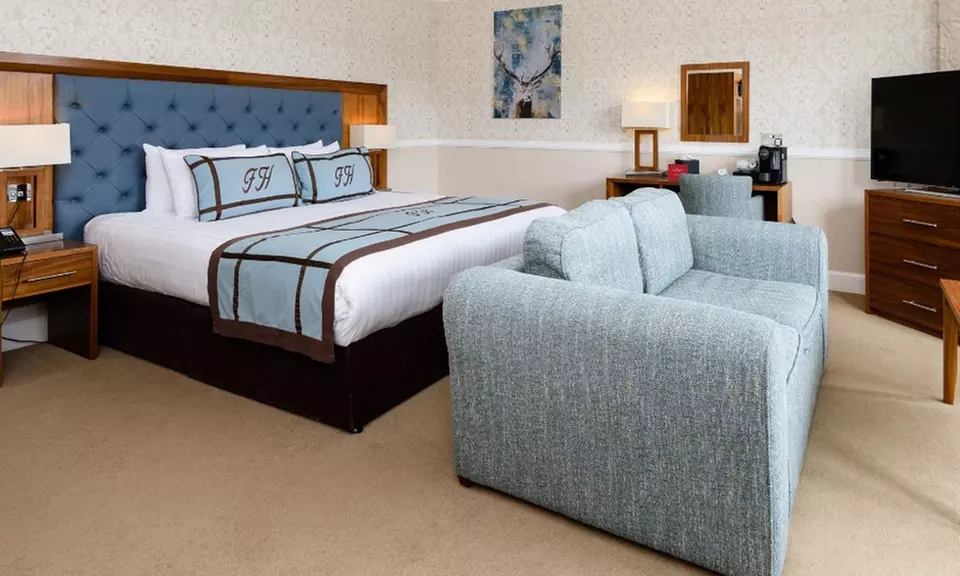 Pitlochry, Scotland: Stay for 2 with Breakfast, Welcome Drink, Dinner