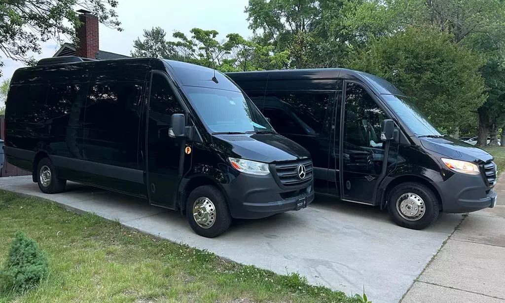 Up to 30% Off on Guided Tour at Reliable Executive Service DMV