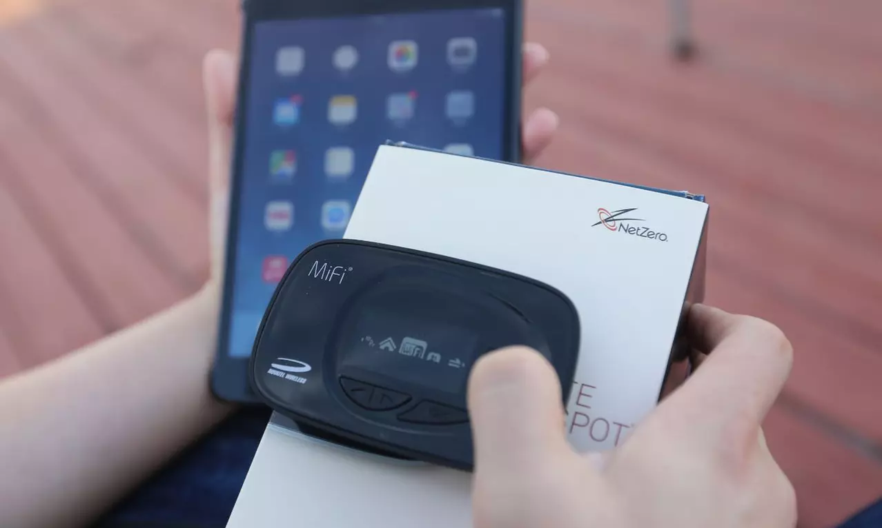 NetZero 4G LTE Wireless Internet Hotspot with No Activation Fee - Primary Image