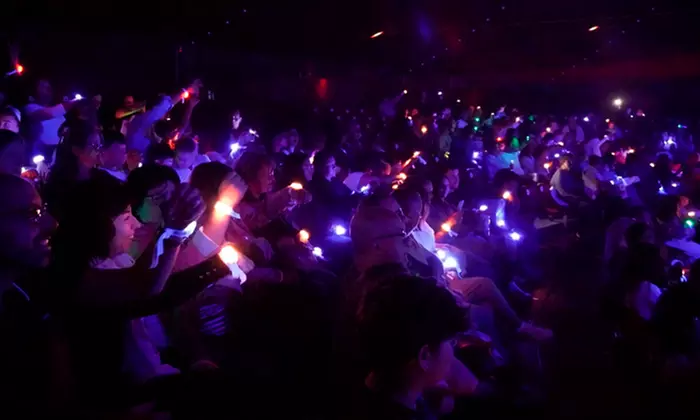 El Circo de la Luz: magia, láseres y acrobacias para toda la familia