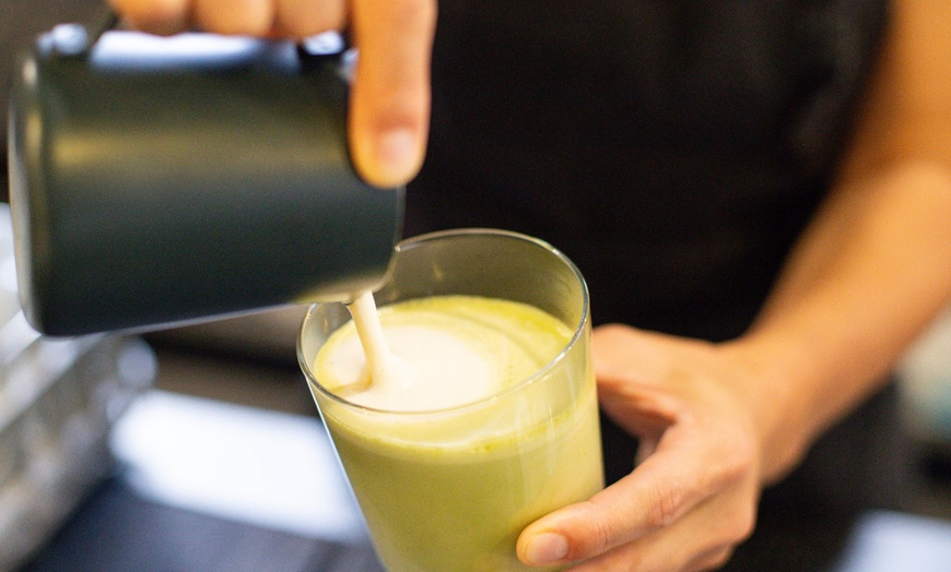 Image 2: Menu brunch para 2 o 4 personas