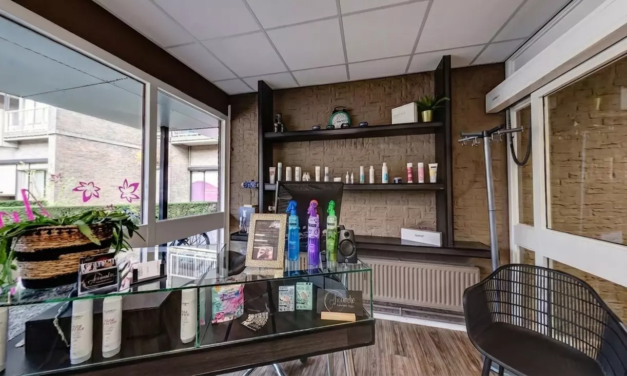 Als je haar maar goed zit: kappersbehandeling naar keuze