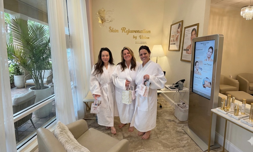 Image 3: One or Two 60-90 Min Deep Tissue Massages, Aromatherapy & Warm Towels