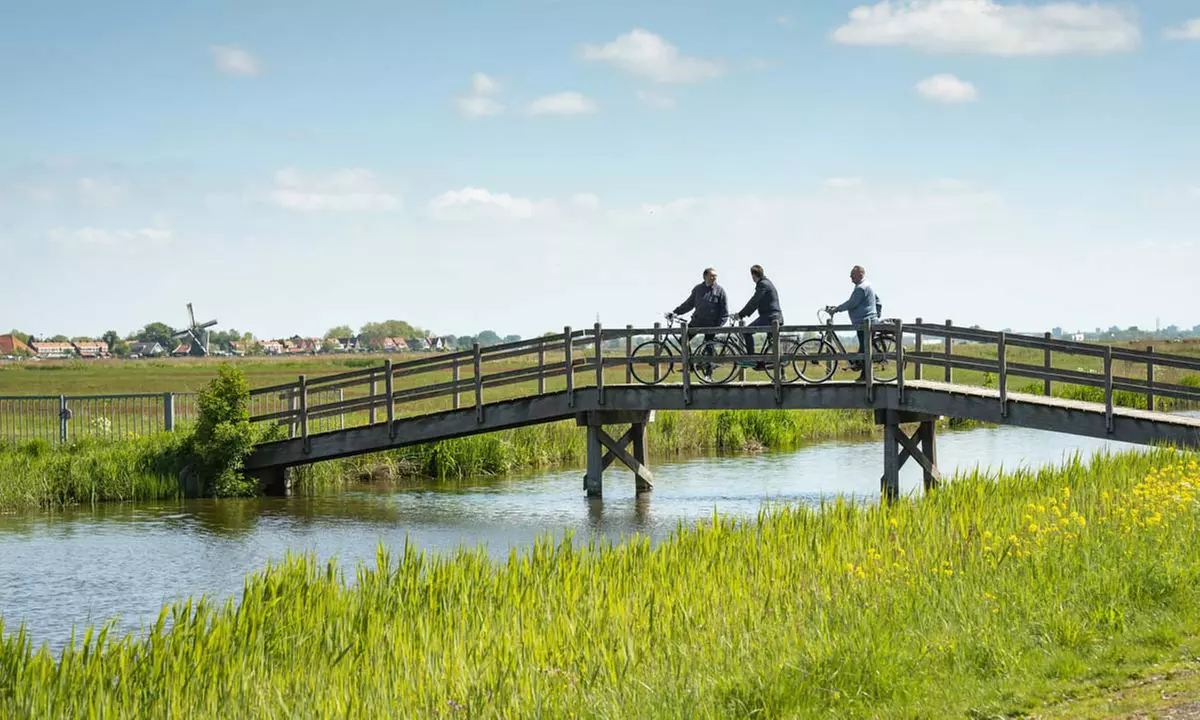 Zaan Inn: twin- of king tweepersoonskamer of family suite met ontbijt