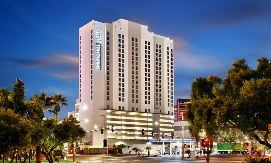 Image 2: Hotel Stay w/ Rooftop Pool & Breakfast. Minutes From The Strip