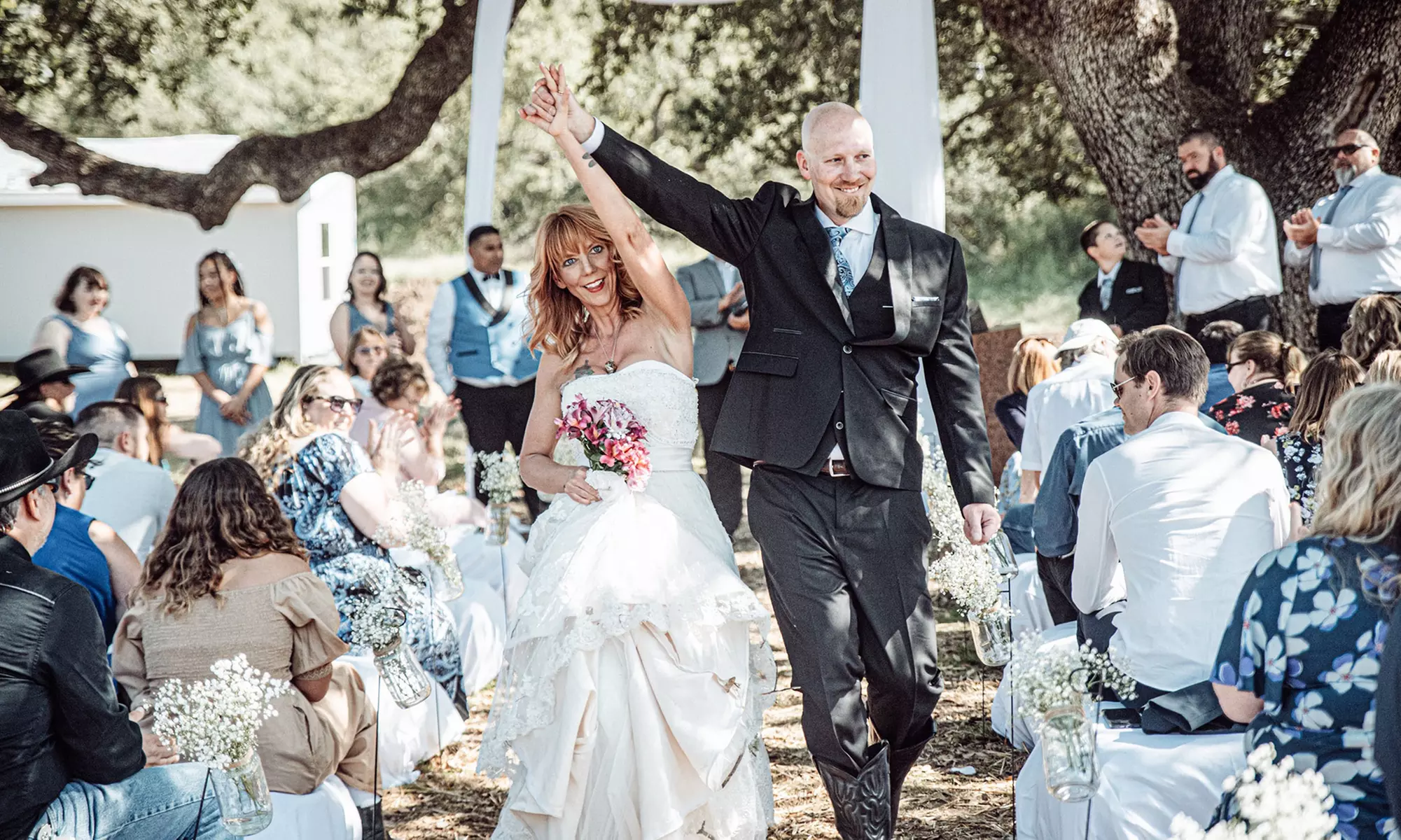 2, 4, or 6-Hour Boutique Wedding Photography Packages!