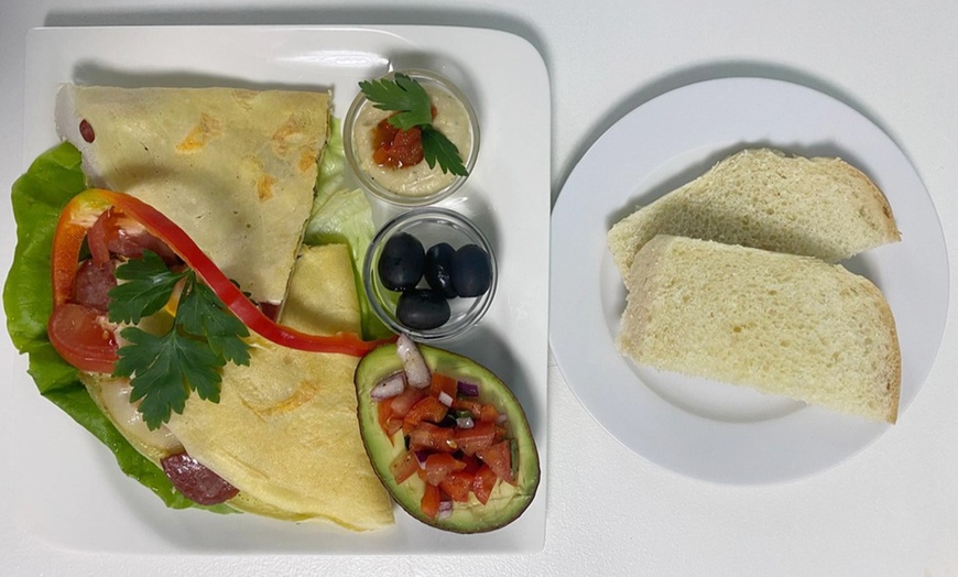 Image 3:  Frühstück nach Wahl inkl. Heißgetränk für 1, 2 oder 4 Personen