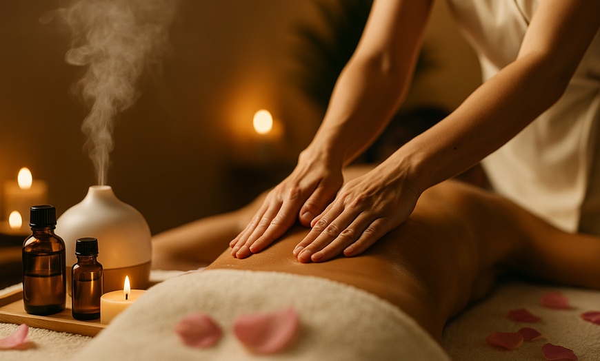 Image 2: Hasta 45% de dto. en Masaje - Parejas en WAN MASAJES EN MADRID