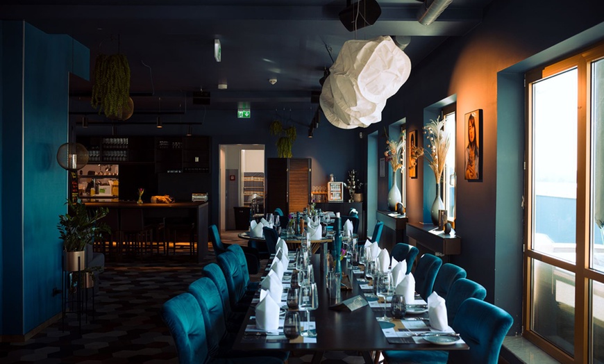 Image 4: Gourmet-Dinner auf dem Rooftop: 3-Gänge-Menü für 2 - 4 Personen
