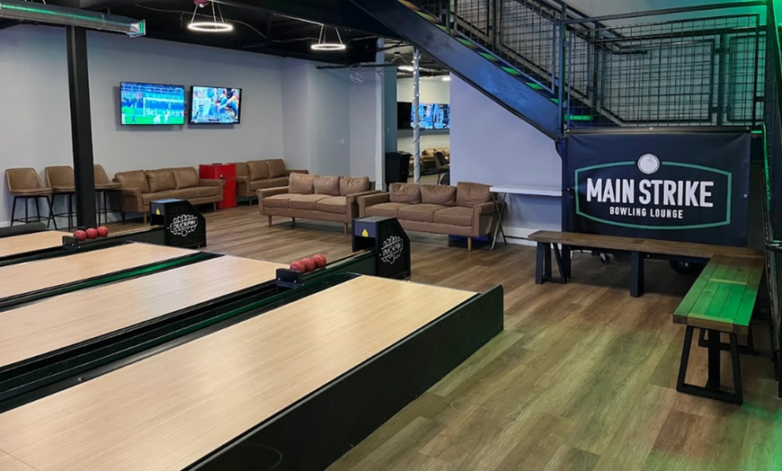 Image 4: 1-Hour Duckpin Bowling Lane Rental for up to 4