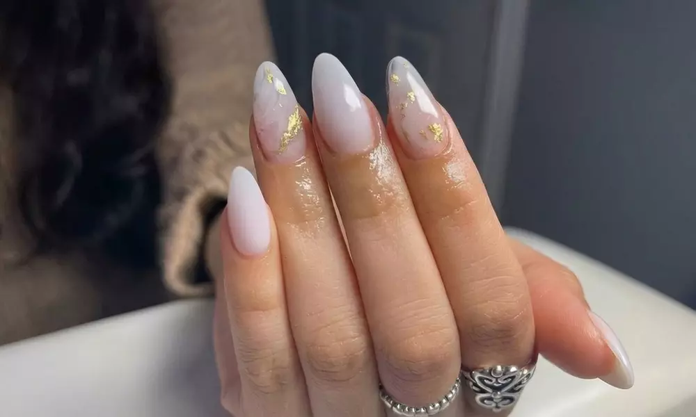 1 sesión de manicura y/o pedicura para 1 persona