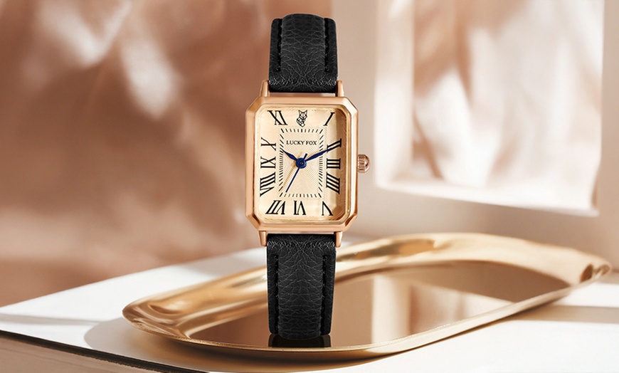 Image 7: Chic Retro-Style Ladies Watch, Elegant Design with Leather Strap