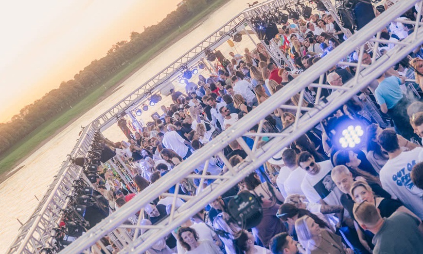 Image 6: Ticket für „House Wine Cruise“ am 20.06. & 22.08.25 in Düsseldorf