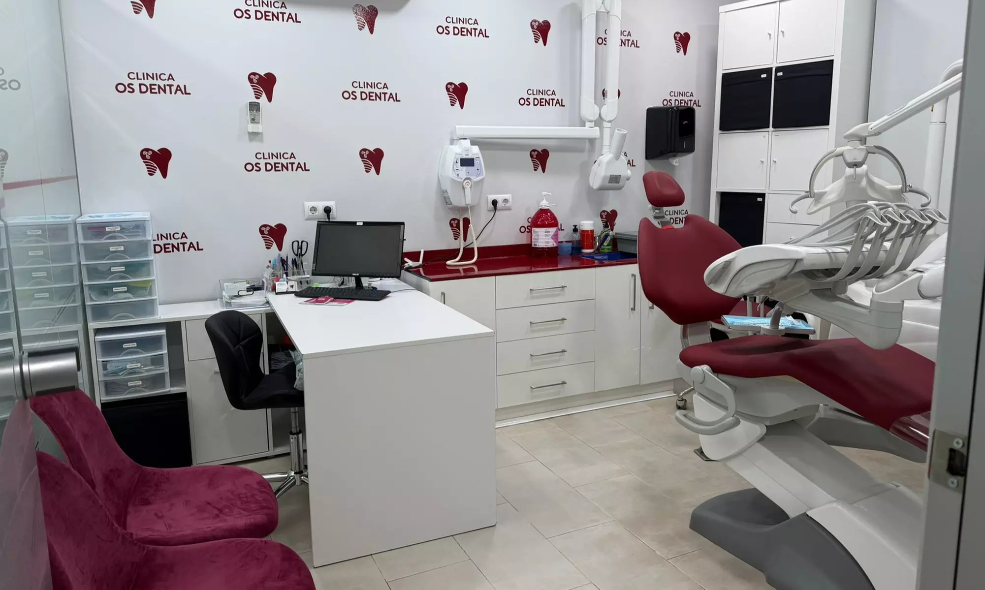 Limpieza con ultrasonidos, revisión y pulido y blanqueamento opcional