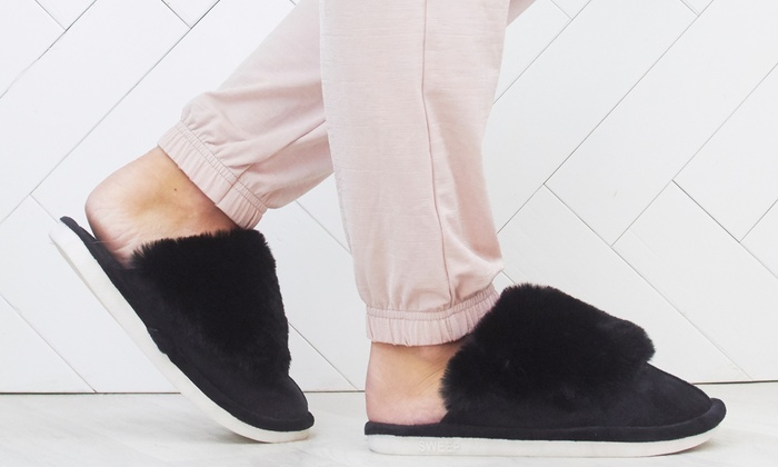 Women's Black Slip-On Mule Slippers - Faux Fur Lined House Shoes, UK Sizes M S L - Super Comfy & Slip Resistant