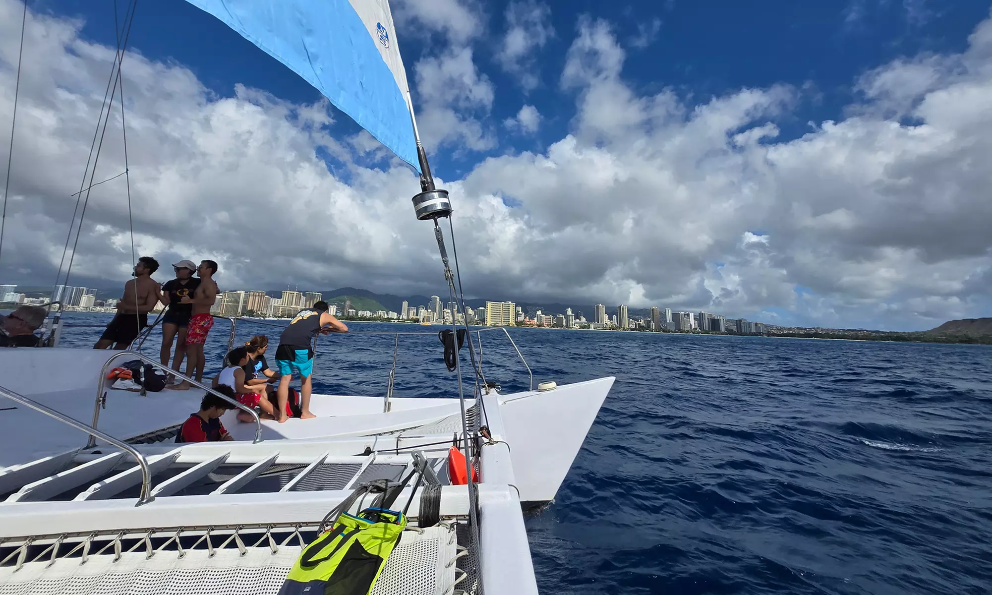 Up to 40% Off Turtle Canyon Snorkel Sail – Waikiki Adventure