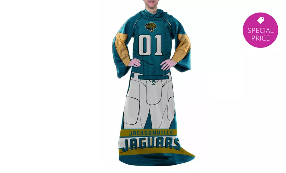 NFL Player Comfy Throws. Multiple Teams Available - Primary Image
