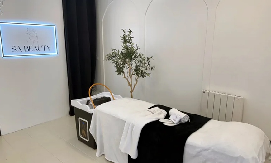 Image 2: Détente ultime avec un Head Spa japonais pour cheveux sublimés