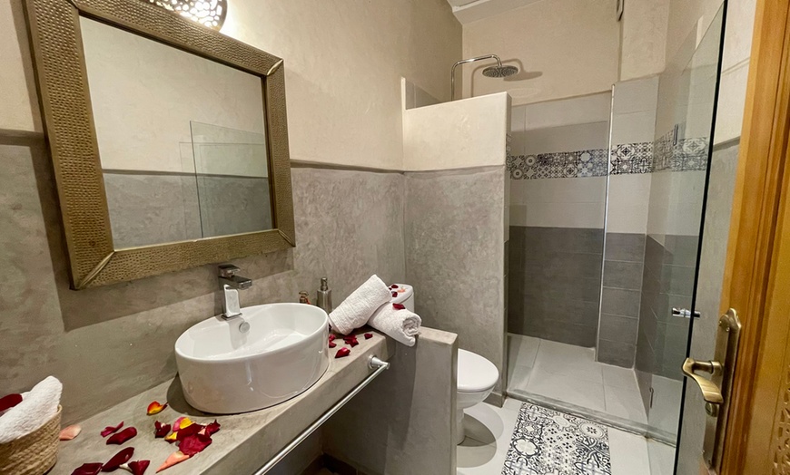 Image 12: Marrakech: Deluxe Double Room with Breakfast and 20% Discount on Spa