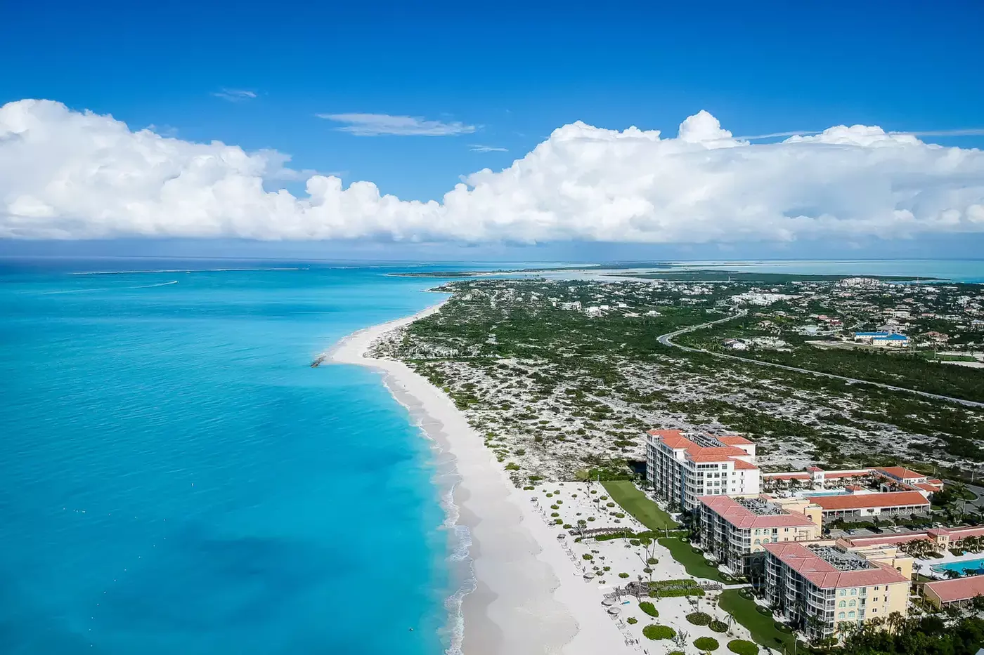 ✈ 4-Day Stay at Atrium Resort with Air from Great Value Vacations