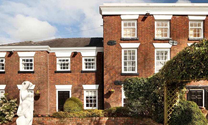 Image 8: Bolton: Standard Double or Twin Room with Breakfast, Prosecco, & More