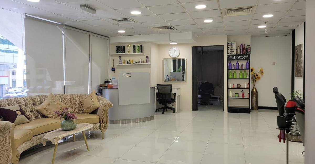 Choice Of Hair Wash, Blow-dry, Roots Color, Haircut, Keratin, & More Choice Of Hair Wash, Blow-dry, Roots Color, Haircut, Keratin, & More