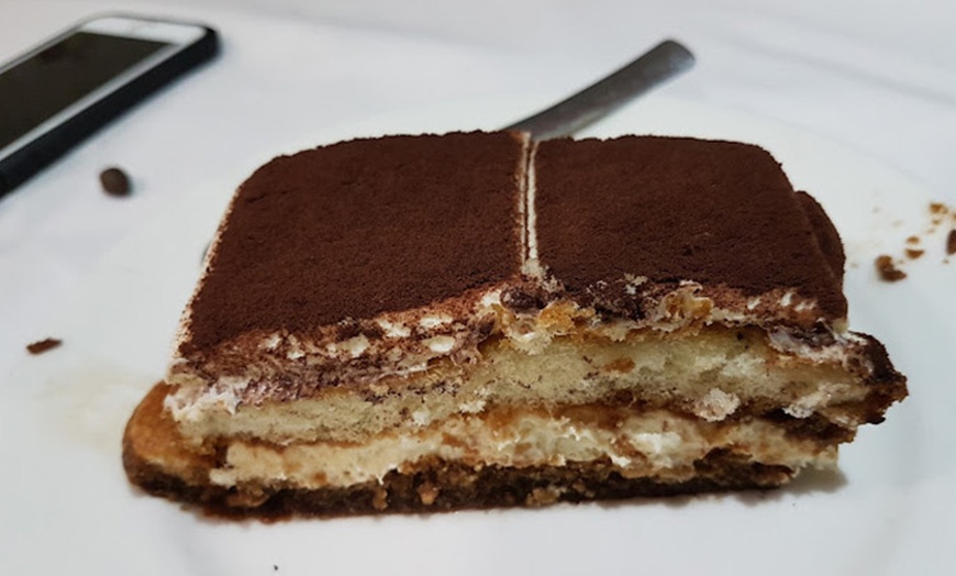 Image 5: De Italia a tu mesa: menú con pizza a compartir para 2 o 4 personas