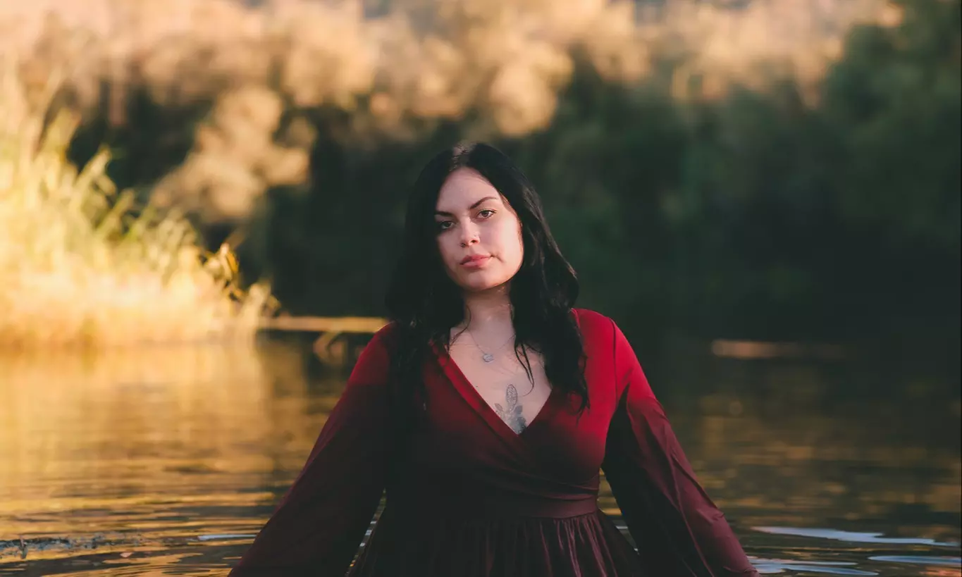 Outdoor Photography Sessions — 60 or 90 Minutes with Photo Package