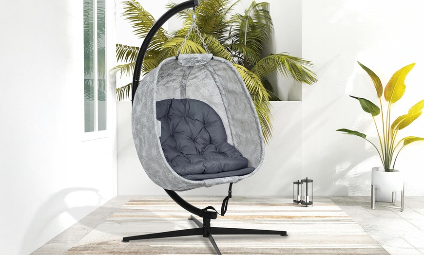 Image 4: Egg and Swing Chair Selection