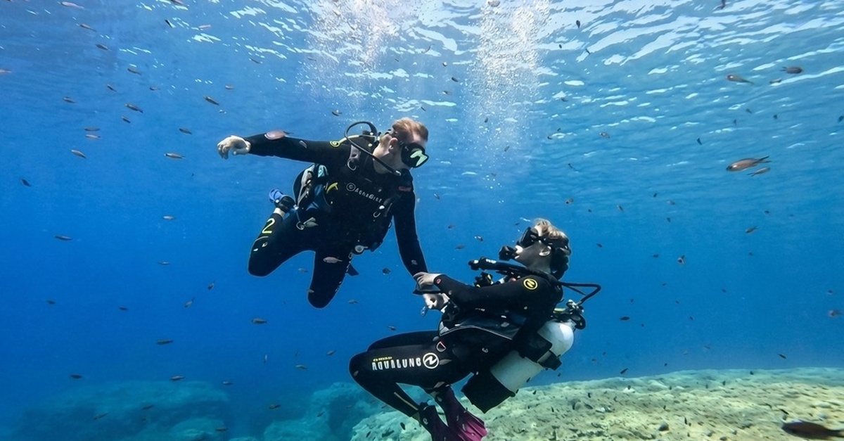 Experiencia de submarinismo para 1 o 2 personas en la costa de Alicante