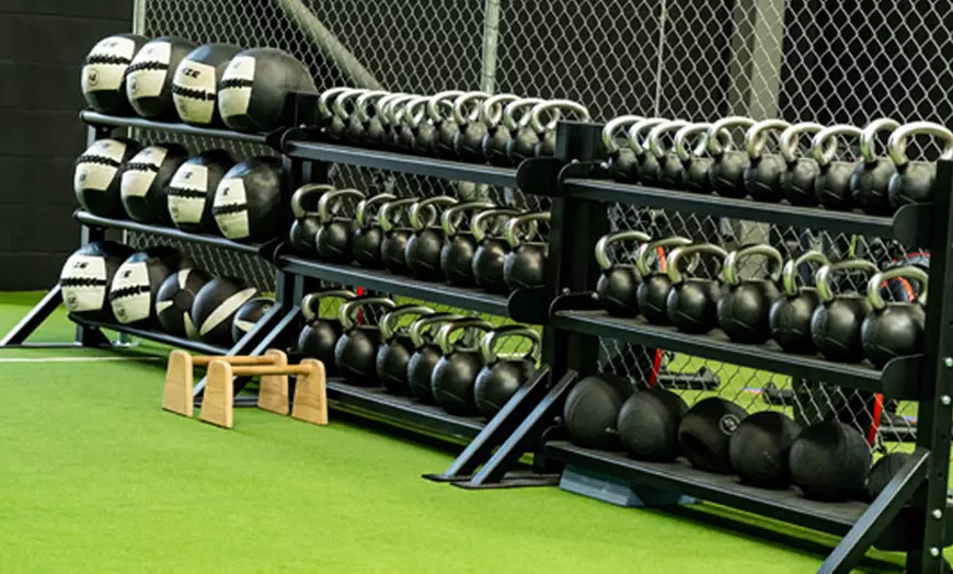 Image 3: Unlock Premium Fitness: Buzz Gym Multi-Site Membership! 