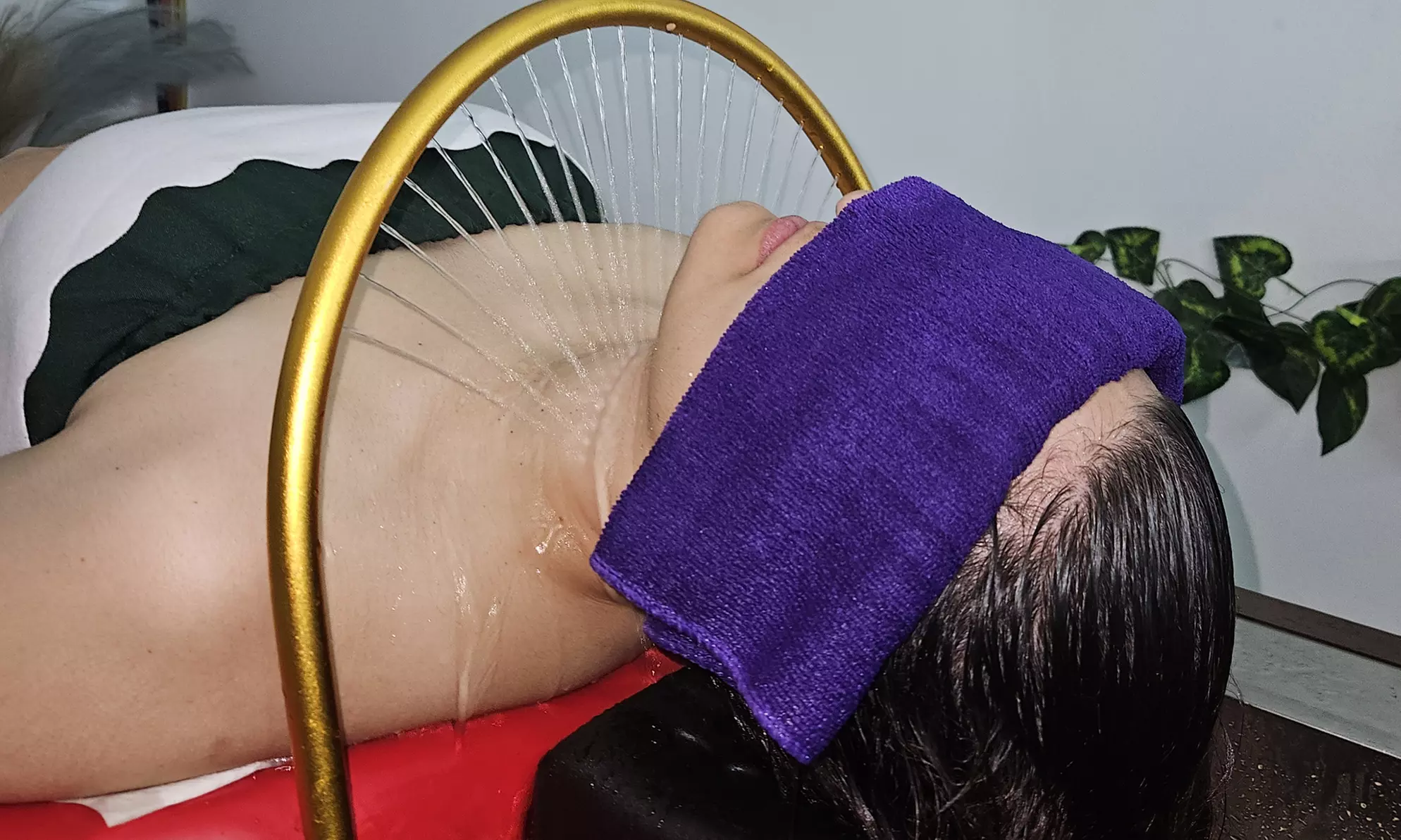 Spa capilar japonés con masaje capilar y corporal, reflexología y bebida para 1 persona; ahorra un 22% - Primary Image
