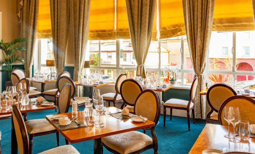 Image 8: Scarborough: Standard Double or Twin with Breakfast
