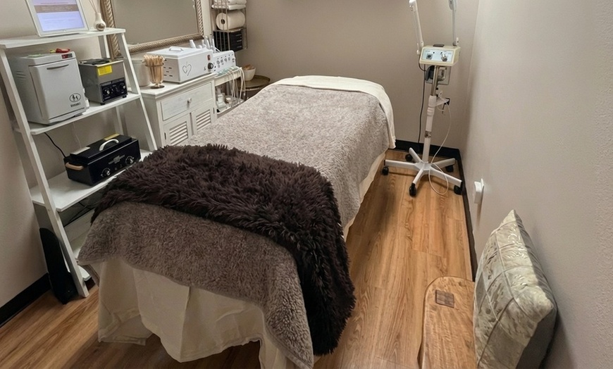 Image 2: Get Smooth Skin with Bikini or Brazilian Wax (1–3 Sessions)