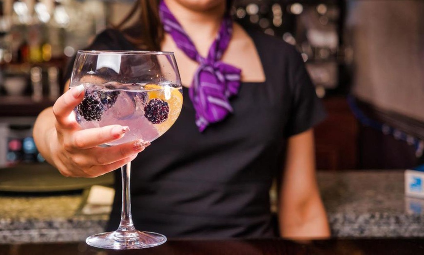 Image 15: Greater Manchester: All Inclusive Stay for 2