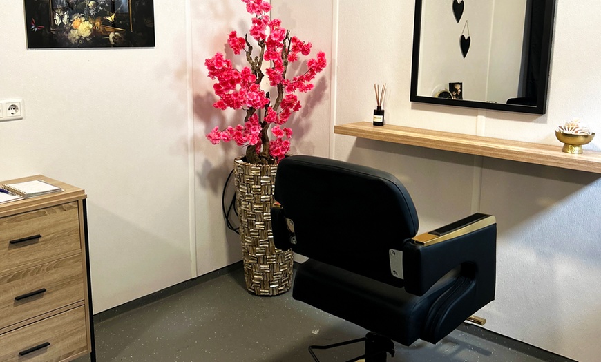 Image 2: Stralend langer haar dankzij nanoring extensions