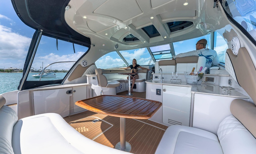 Image 9: 3- or 4-Hour, Sea Lux 53' Four WinnYacht Ft. Lauderdale, Cruise & More
