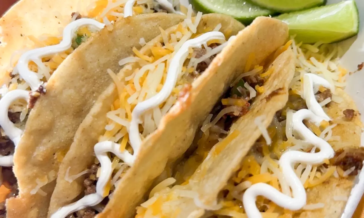 Get Flavor-Packed Tacos & Karaoke or Tacos Margarita karaoke