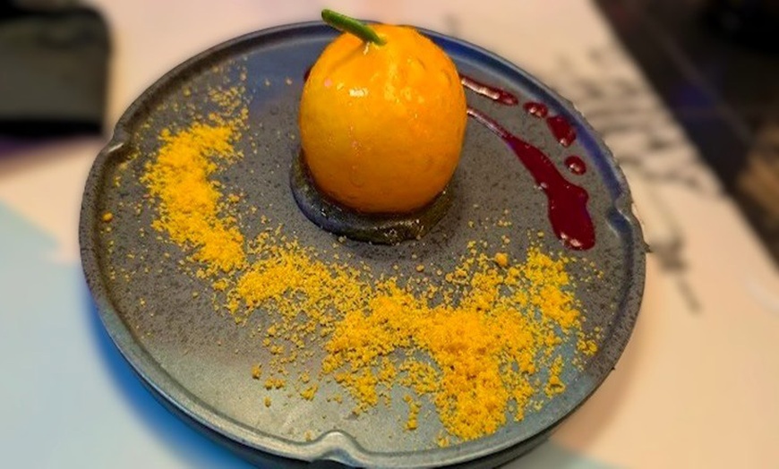 Image 14: Menú coreano con seteu a compartir, 2 principales, postre y bebidas