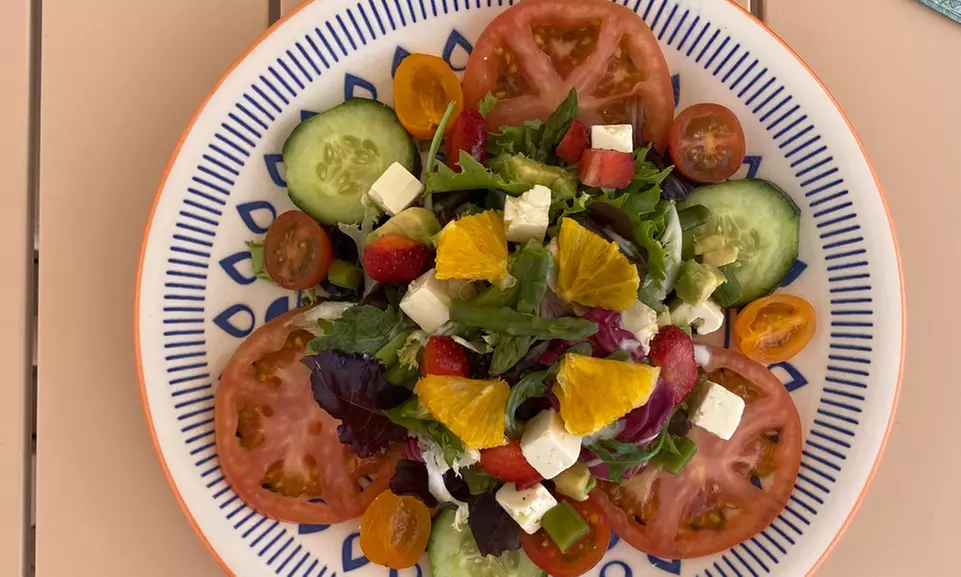 Menú mediterráneo para disfrutar frente al mar en B-One Costa Alegre