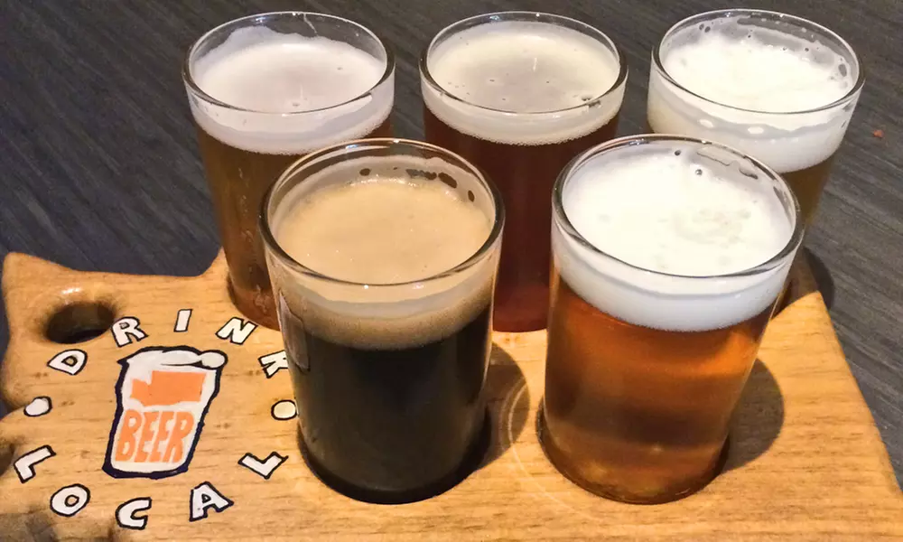 One Round of Mini Golf, Local Drinks -Kirkland, WA